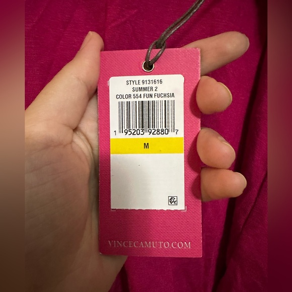 NWT | Vince Camuto Fuchsia Pink Color Top | Size M - Picture 3 of 7